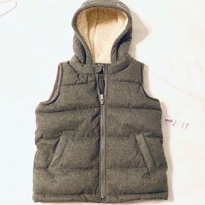 NWT Old Navy 2-in-1 Hooded Puffer Vest